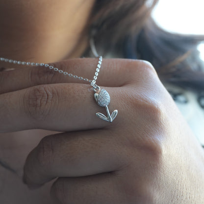 The White Flora Pendant