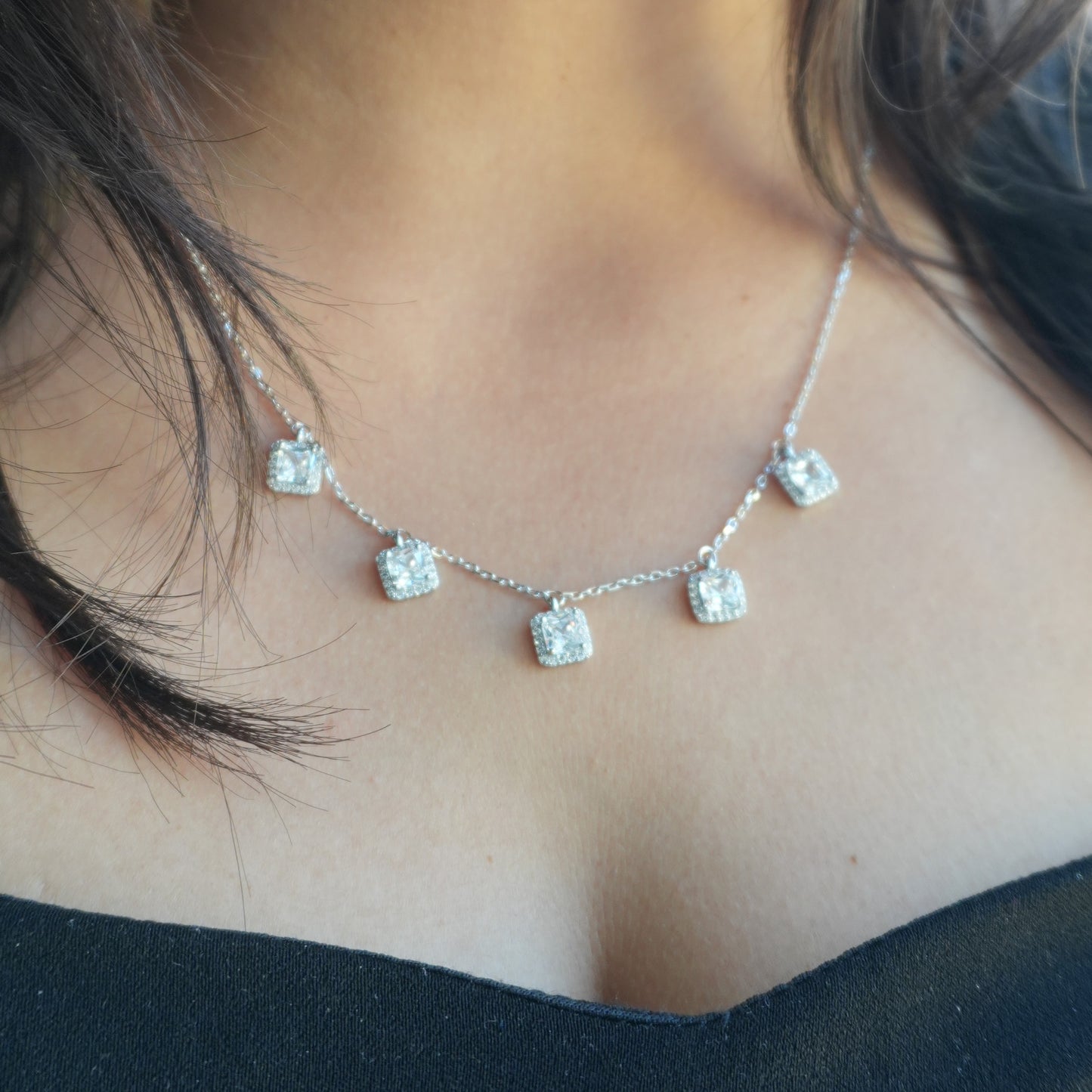 The Single Line Princess Necklace