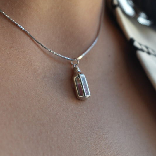 The Vertical Drop Pendant