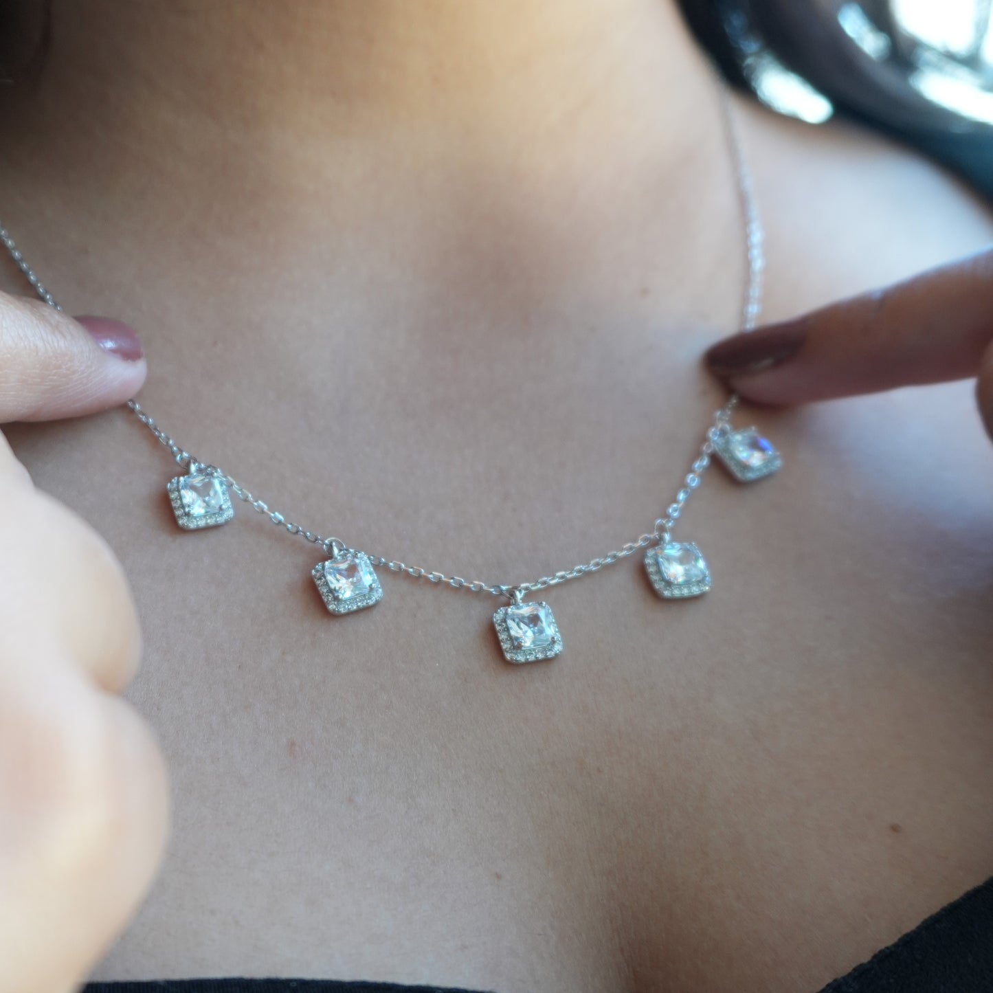 The Single Line Princess Necklace