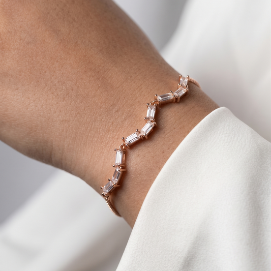 The Baguette Line Bracelet